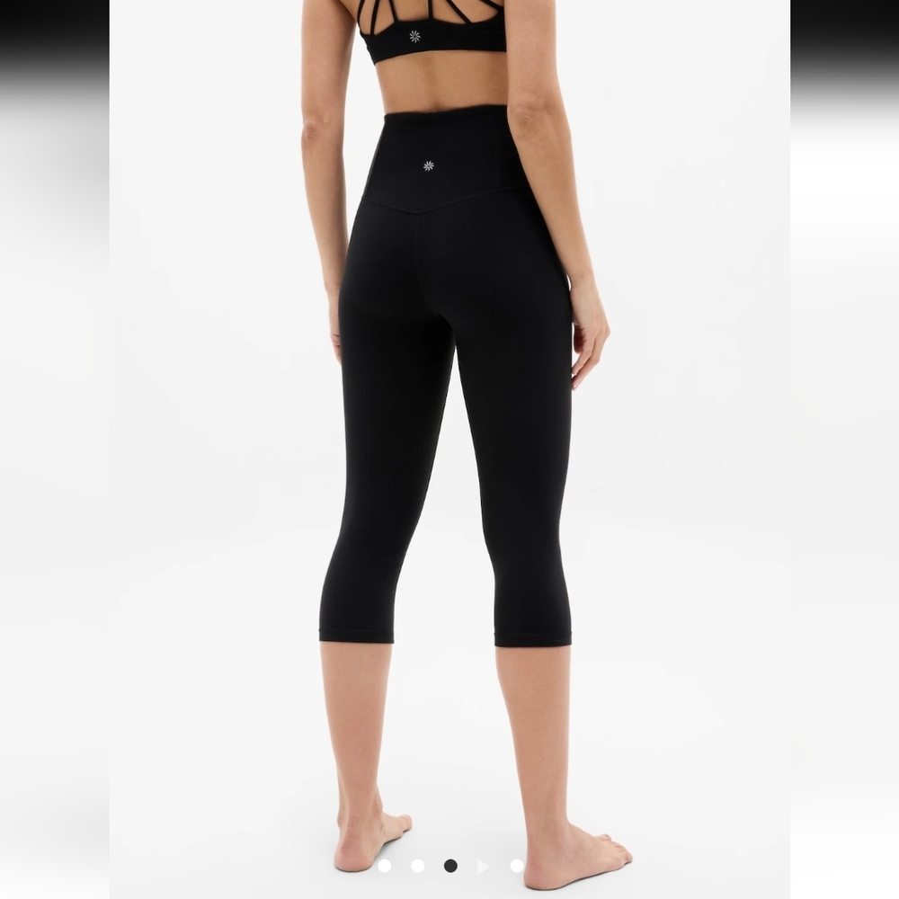 Athleta Black Cropped Leggings Stretchy Athletic Wear..SIZE:XL - Picture 2 of 11
